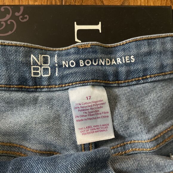 No Boundaries Juniors Size 17 Lace Up Blue Denim Cut Off Fringe Jeans Shorts - Picture 5 of 6